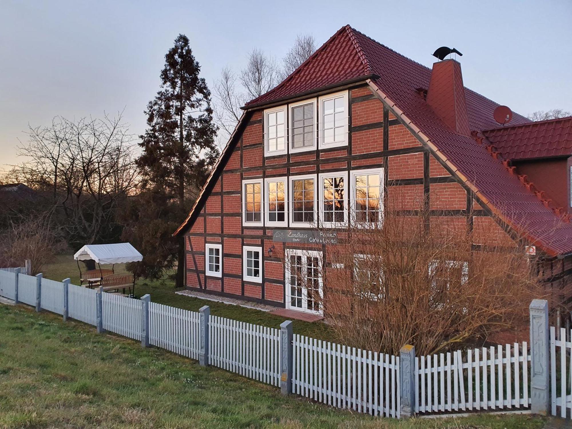 Landhaus Elbeflair Apartment Bei Doemitz Lenzerwische Exterior photo